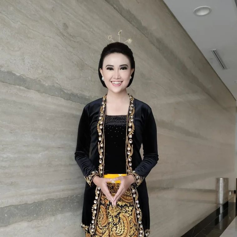 Koleksi Baju Jawa Tengah