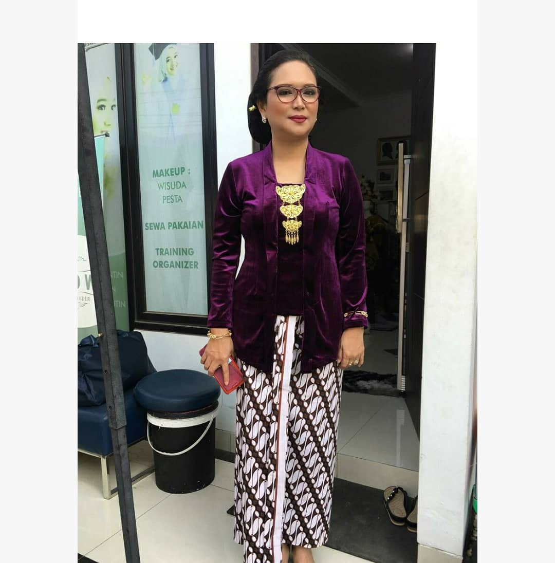 Koleksi Baju Jawa Tengah