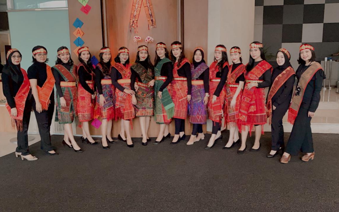 WOWGALLERY_BAJU_ADAT_SUMATERA_UTARA
