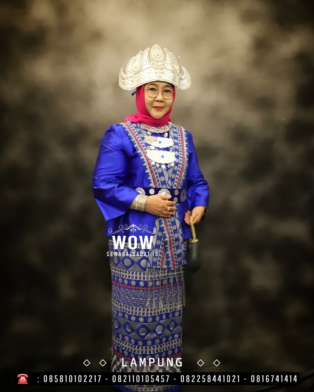 Koleksi Baju Adat Wanita